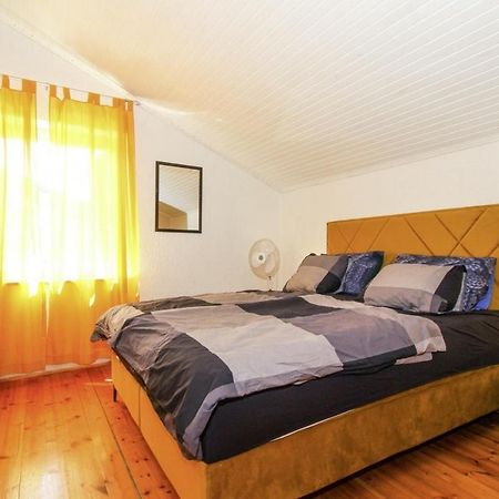 Casa Parenzana In Porec - Haus Fuer 7-9 Personen Exterior photo