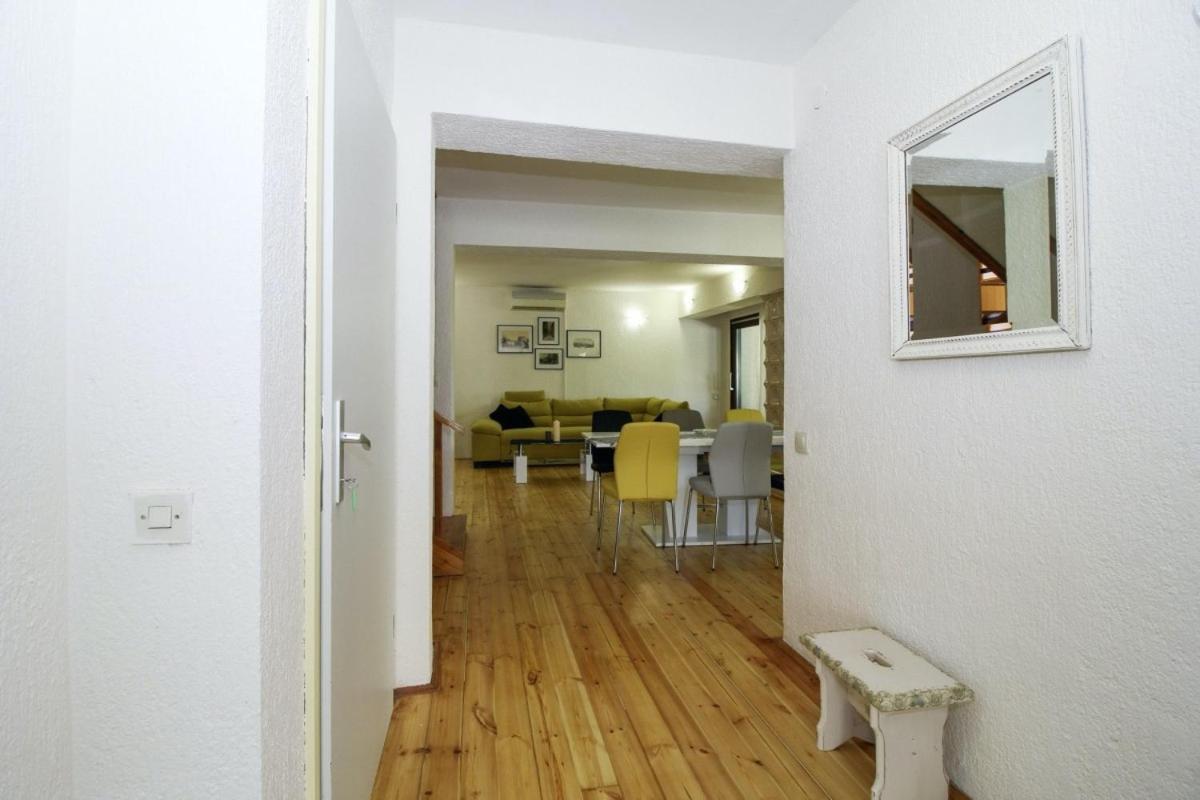 Casa Parenzana In Porec - Haus Fuer 7-9 Personen Exterior photo